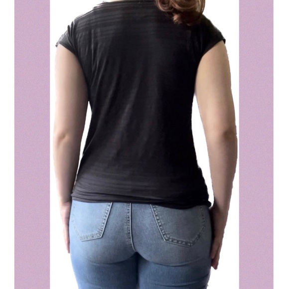 Nike Black Workout Shirt - Picture 2 of 5